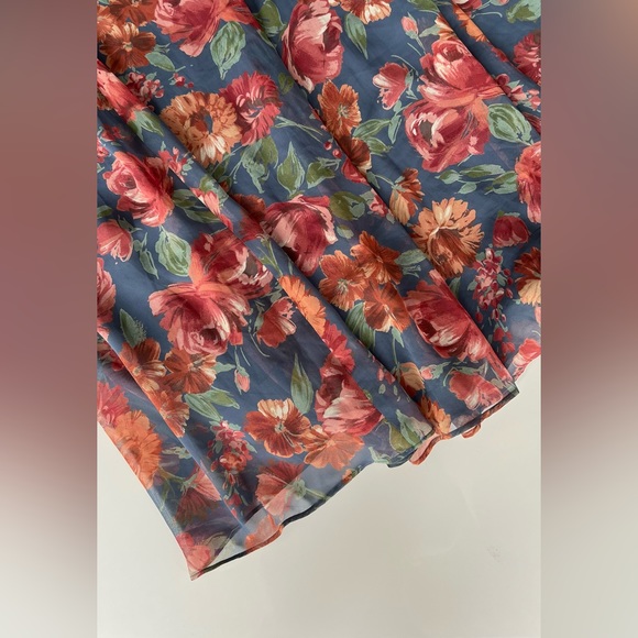 ❌ Sold ❌ Lauren Ashley Flowy Chiffon Long Skirt - Picture 2 of 7